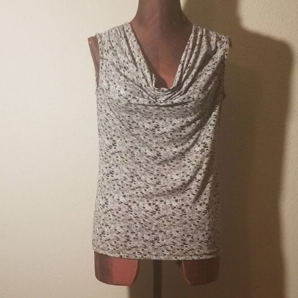 3for$20 - Charter Club Brown print top - Picture 1 of 5